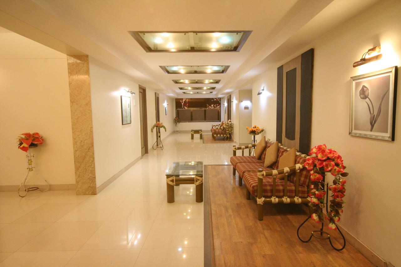 Hotel Miramar Daman Exterior photo
